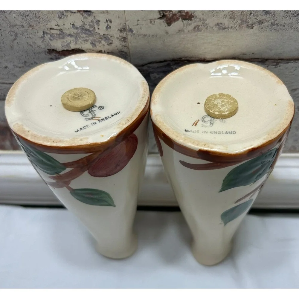 Vintage Franciscan Apple Salt and Pepper Shakers Made in England Ceramic 6.5
